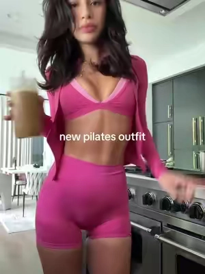 ⭐️💗 #2pieceset #yogaset #activewearforwomen 