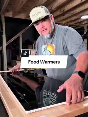 Keep food warm at your next family get together or when everyone comes to your house for the game. #foodwarmers #holidaymeals #thebiggame #footballseason 