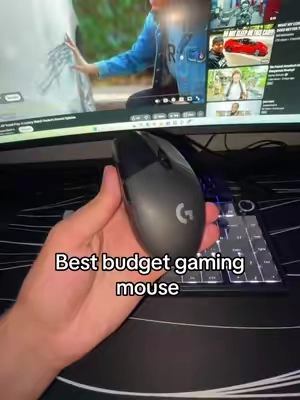 Logitech for this cheap is crazy #logitech #mouse #gaming #viral #tiktokshop 