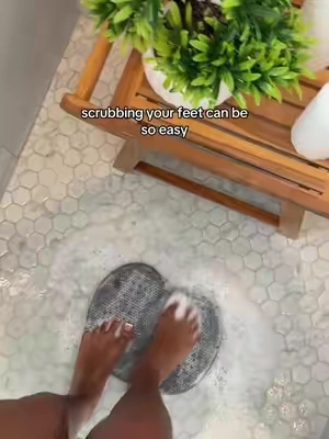 #footscrubber #footscrub #scrubbing #pedicure 
