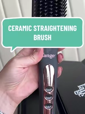 This ceramic straightening brush is perfect for thick curly hair @langehair #hairstraightener #straighteningbrush 