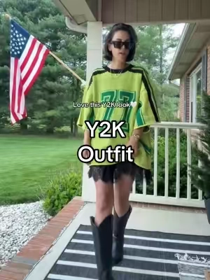 So cute for a concert too🖤 #outfit #countryconcertoutfit #y2koutfit 