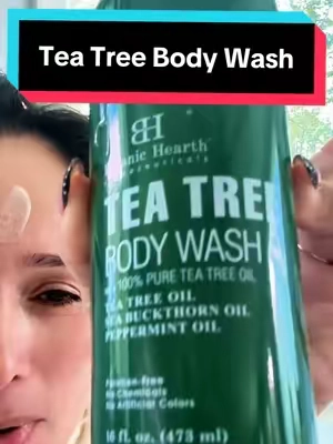 Un jabón corporal que deja esa sensación de limpieza y frescura que AMO. 🌿✨ Con aceite de árbol de té, espino amarillo y menta. Perfecto para agregar a tu rutina diaria de ducha. 🚿💚 #TeaTreeBodyWash #BodyCare #ShowerRoutine  #BodyWash