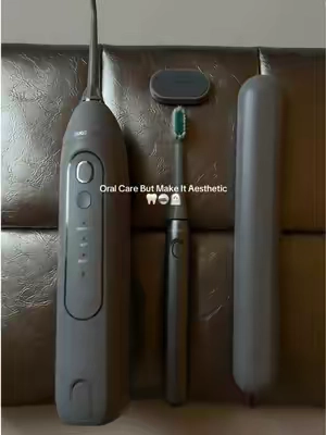 In love with this toothbrush and water flosser bundle 🌟 ON SALE NOW + FREE SHIPPING!!! #OralHygiene #OralCare #WaterFlosser #Toothbrush #TikTokshopbacktoschool 
