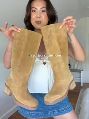 the boots of the season 🍂 runs true to size & comes in other colors!
