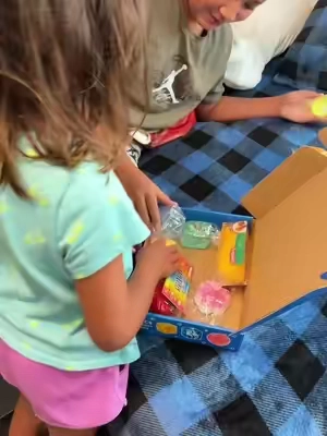 My kids are seriously obsessed with these squishy’s right now!!! #squishytoy #squishy #fidgettoys #tiktokbacktoschool #sensorytoys 