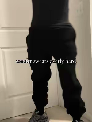 these are so tuff #comfrt #sweatpants #clothes #fashion #viral 