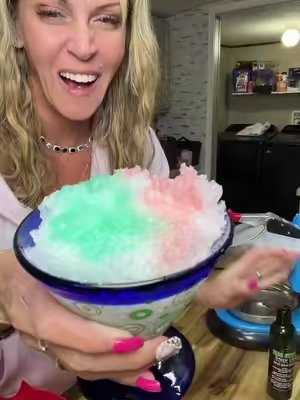 Oh the possibilities are endless now #vevor always has the cutest little gadgets #snowcones #ice 