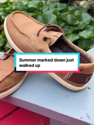 The HEYDUDE Harbor Lo gives you that classic boat-shoe look with the comfort HEYDUDE is known for. Easy summer shoe that can actually be dressed up. #HeyDudeHarborLo #HeyDude #MensSlipOnShoes #MensCasualShoes #MensSummerShoes  