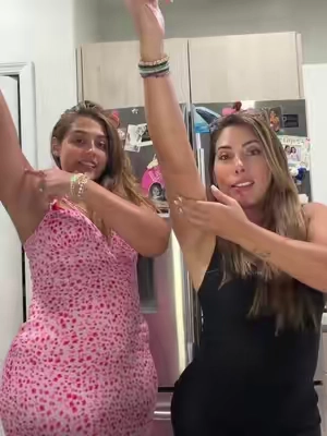 ✨ Desde que implementé la creatina en mi rutina diaria, entendí que no se trata de correr detrás de resultados, sino de disfrutar el proceso. 💪 Me siento súper feliz de mantenerme constante y seguir cumpliendo con mis hábitos día tras día. 🙌 Pequeños pasos + disciplina + constancia. 🛒 Consíguela hoy desde el carrito naranja. ⚠️ Disclaimer: Los resultados pueden variar según cada persona. Este producto no está destinado a diagnosticar, tratar, curar ni prevenir ninguna enfermedad. Úsese como complemento dentro de una alimentación equilibrada y una rutina saludable. #TikTokShop #tiktokshopcreatorpicks #Creatina