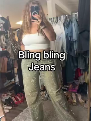 Rhinestone jeans #karolgtropicoqueta🧡 #karolgoutfitideas #karolgconcertoutfit #karolg #blingblingjeans @AKIRA 