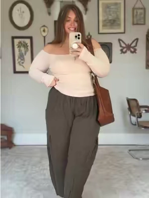 The comfiest of the comfy outfits #curvyfashion #comfyoutfit #plussizefashion #casualoutfits #backtoschool 