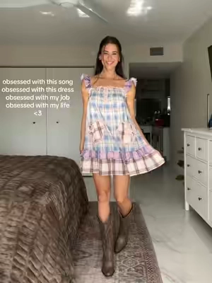 Beyond blessed 🙏🏼 #dress #ruffledress #outfitinspo #falloutfitinspo #babydolldress 
