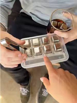 He always complained about his drink being watered down… #ice #icecubes #tiktokshopcreatorpicks #homeessentials #drinks 