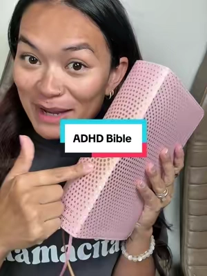 If you struggle focusing when reading, try this Bible!  #bionicreading #adhdbible #adhdtok #adhdinwomen #TiktokBackToSchool 