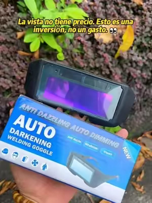 El regalo perfecto para tus amigos o familiares soldadores. Oscurecimiento automático con energía solar, sin necesidad de cargar. Protección confiable contra destellos de arco. ¡Envío gratis hoy! ⚡🛡️ #tiktok #tiktokshop #WelderGift #ArcWelding #EyeSafety