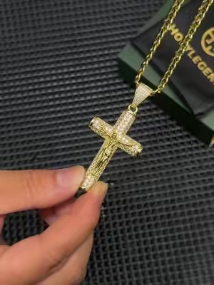 Jesus cross pendant on super deal! ✝️Order now, ships immediately! 🔥🔥🔥#jesus #cross #necklace #holylegendjewelry #acid #jewlery #fyp #test 