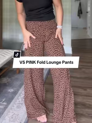 The cutest, comfiest lounge pants from @VSPINK But don’t make the same mistake I did and size up. I’m 5’6”, 148 lbs, and typically a size 4, wearing a size medium, and I should have grabbed a small! @Victoria's Secret #victoriasecretpink #widelegpants #leopard #vspink #loungepants 