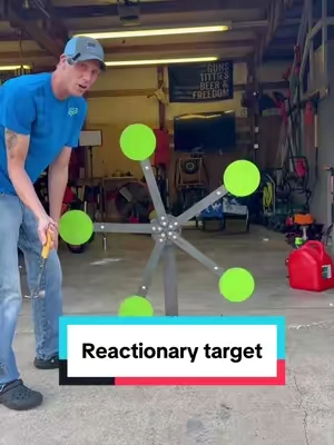 Reactionary steel target which is great for confirming at long ranges, I love the sound lol. #targetpractice #steeltargets #rangeday 