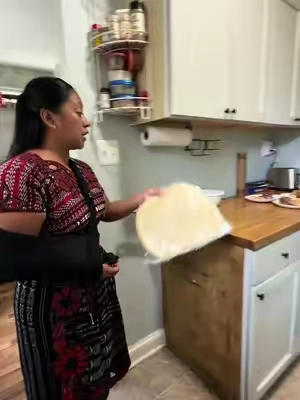 Aquí te recomiendo esta tortiadora muy fácil de usar muy económica de la marca @VEVOR Home Store consigue el tuyo antes que se agote #tiktokshopfinds #recomendable #viral #vevor 