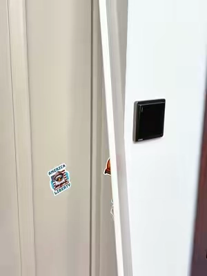 Block cold drafts and keep your room more comfortable with this easy stick-on door seal. #DoorSeal #DraftStopper #HomeEssentials #WinterMustHave #HomeHacks