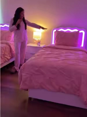 Replying to @Annié López La Cama de princesa perfecta para to con storage #homefurniture #fyp #tiktokshopsummersale 