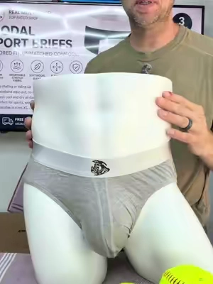 #underwear #briefs #mensfashion #tiktokshopcreatorpicks 