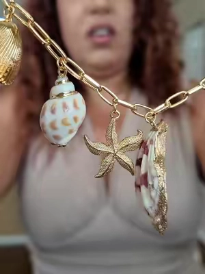 Que belleza me enamoré #collares #mar #mujeres #arruinateconmigo #parati 