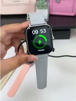 The viral watch you can't miss in your collection! Super lightweight, scratch-resistant screen and adjustable strap. Looks perfect on both slim and wide wrists! W #dealsforyoudays #reloj #smartwatch #ofertas #relojviral
