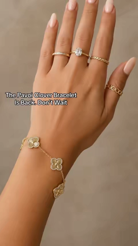 #bracelet #cloverbracelet #cloverjewelry #pavoi 