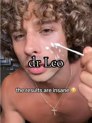starting is always the hardest, once you start it’s SO HARD TO stop! #drleo #acnescars #acnetreatment #skincare #skincareroutine 