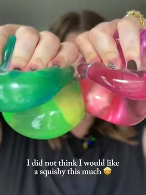4 pack of the viral squishes, so much fun and a great stress reliever! 🤩😮‍💨 #squishy #sensoryactivities #StressRelief #fidgettoys #squishytoys @Joyin Squishy 