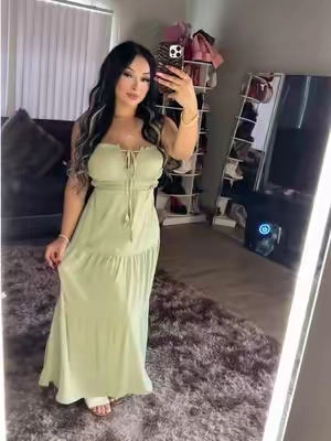size XS 🧚🏻✨ #maxidress #spaghettistrapdress #longdress #OOTD #fashion 