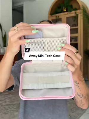 The mini tech cases by Away are exactly what u needed to organize all my tech cords / items during my travels  @Away Travel  #awaytravel #techcase #travelorganizer #travelaccessories #TikTokshopbacktoschool 