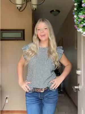 Ariats are the best jeans prove me wrong #ariat #ariatjeans #western #westernfashion #outfitinspo 