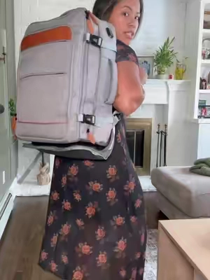 this is the carry-on you were missing #traveltok #travelhacks #rollingbackpack 
