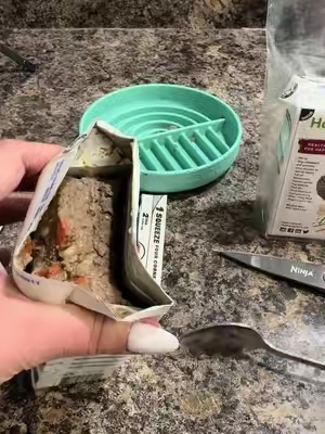 Paquete de muestras Happy Howl: 1 de cada sabor (cordero, pavo y ternera). Comida auténtica para todas las etapas de vida; cumple con los estándares de la AAFCO e ingredientes 100 % aptos para consumo humano.#backtoschool#