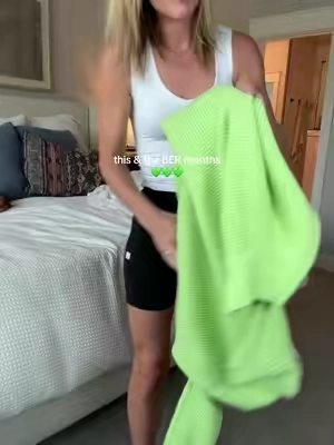 okayyyy this find. This color!!! Consider sizing up one for this kind of fit 💚✨