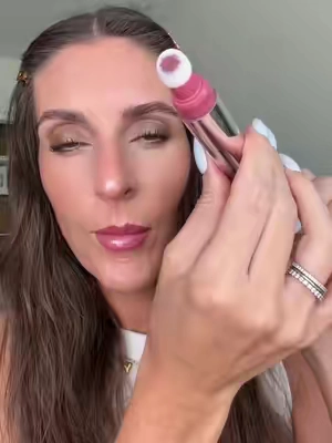 Love when we are allowed to choose our own shades!! New @SACHEU Beauty US duo—two blush stay-n and a brush! #sacheu #blush #blushduo #cheekstayn 