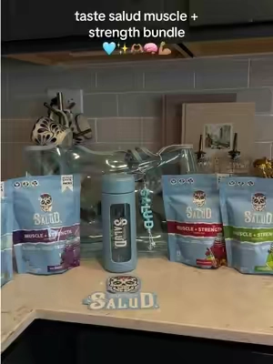 The bundle is so cute!! You get all 4 flavors & the blue bottle 🩵✨🫶🏽🧠💪🏽 @Taste Salud #tastesalud #saludstrength #creatine #creatinepowder 