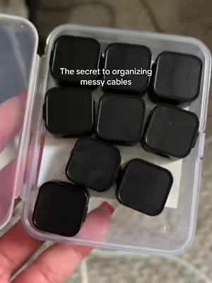 #magneticcableclip #organizingtips #cableorganizer 