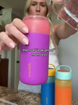 Because I’m tired of toddler water bottles saying that they’re leak proof… and they’re not ✨actually✨ leak proof. I finally found one that IS leak proof even with the lid open! And they come in so many cute colors 😍🩷 ##munchkinpartner##leakprooftumbler##kidswaterbottle##toddlertumbler##momapproved