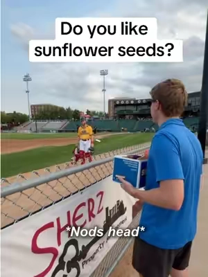 Do you like sunflower seeds? @Fargo-Moorhead RedHawks 