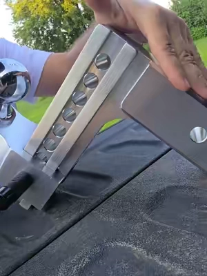Vevor has awesome adjustable drop hitches for sale! 