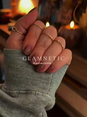 I love the clean look of short nails 🍂 these last me 2+ weeks! 👏🏼 @Glamnetic #pressonnails #nails💅 #glamneticnails 