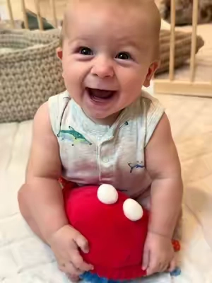 one of the few toys that gets this reaction every single time 🦀🤍 it’s on sale and linked on this video! @Hahaland #tiktokshop #babytoys #babymusthaves #babyregistry #firsttimemom 