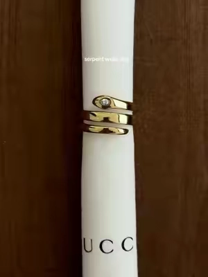 #pavoi  #snakering #jewelrytok #jewelryinspo 