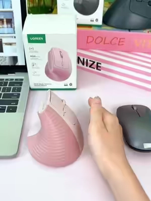 Ergonomic vertical mouse with Bluetooth and USB connection,Comes in black too! Up to 4000 DPI with 6 buttons! Compatible with MAC and Windows ❣️#wirelessmouse ##workfromhome #computermouse #TikTokshopbacktoschool #ugreen