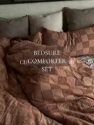 The coziest bedding set— perfect for fall 🍂 #bedding #comforter #beddingset #fallbedding #bedroominspo 