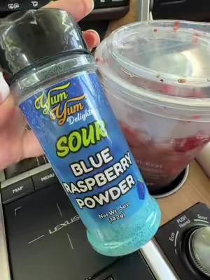 introducing the new sour blue raspberry energy strawberry açaí refresher 😅😅😅 #yumyum #sourpowder #starbucksrefreshers #strawberryacai 